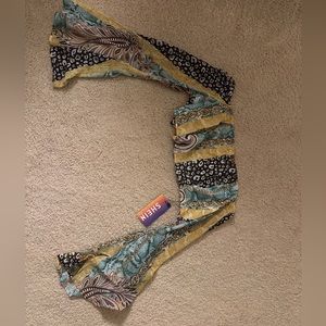 Cropped Bell sleeve tie back shirt